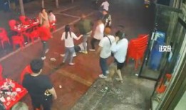 唐山打架爆料视频最新,现场视频曝光，冲突升级引关注